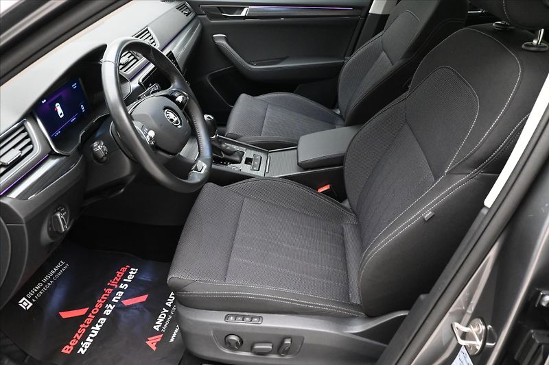 Škoda Superb 2,0 TDI 110 kW DSG Style Záruk - fotka 13 z 30