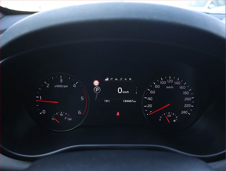 Kia Sportage (2016) 2.0 CRDi, 4X4, Automat, Kůže - fotka 11 z 25