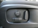 Land Rover Defender 110 3,0 X-Dynamic SE D250 - náhled 10