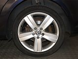 Volkswagen Touran (2013) 1.6 TDI, Automat, Navi - náhled 15