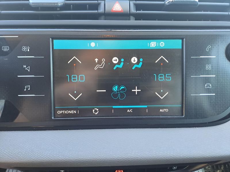 Citroën Grand C4 Picasso 1.6 HDi AUTOMAT, 7 MÍST - fotka 22 z 41