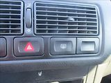 Volkswagen Golf 1,6 i,klimatizace,ABS, - náhled 20