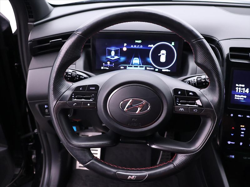 Hyundai Tucson 1,6 CRDi 4x4 Aut. N line DPH - fotka 16 z 38