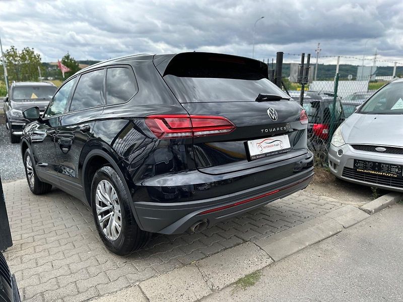 Volkswagen Touareg (2022) 3.0TDi VIRTUAL,TAŽNÉ,4X4 - fotka 4 z 19