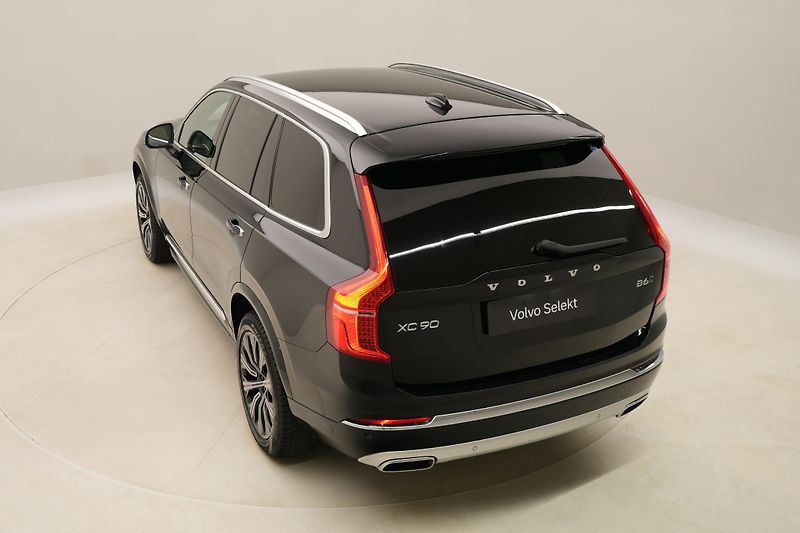 Volvo XC90 B6 AWD INSCRIPTION AUT CZ 7m - fotka 18 z 51