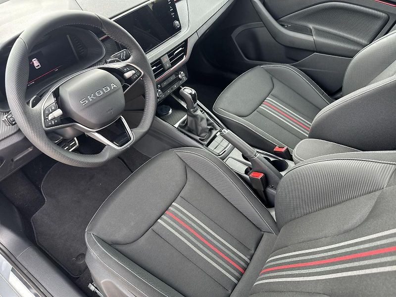 Škoda Kamiq (2026) 1.0 TSI DSG Monte Carlo - fotka 7 z 32