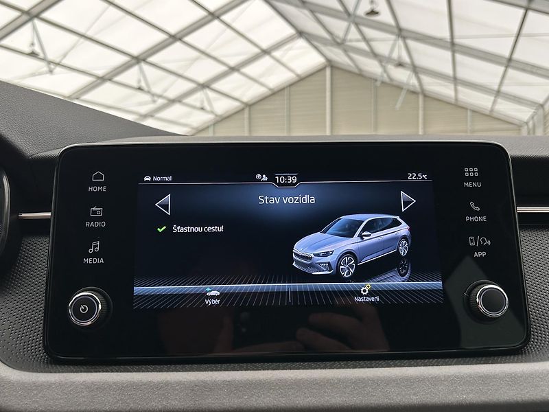 Škoda Scala 1.5 TSI Top selection - fotka 8 z 29