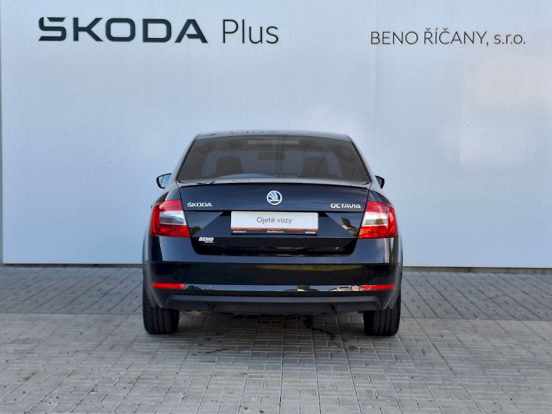 Škoda Octavia (2019) Ambition 1,5TSi 110kW - fotka 11 z 30