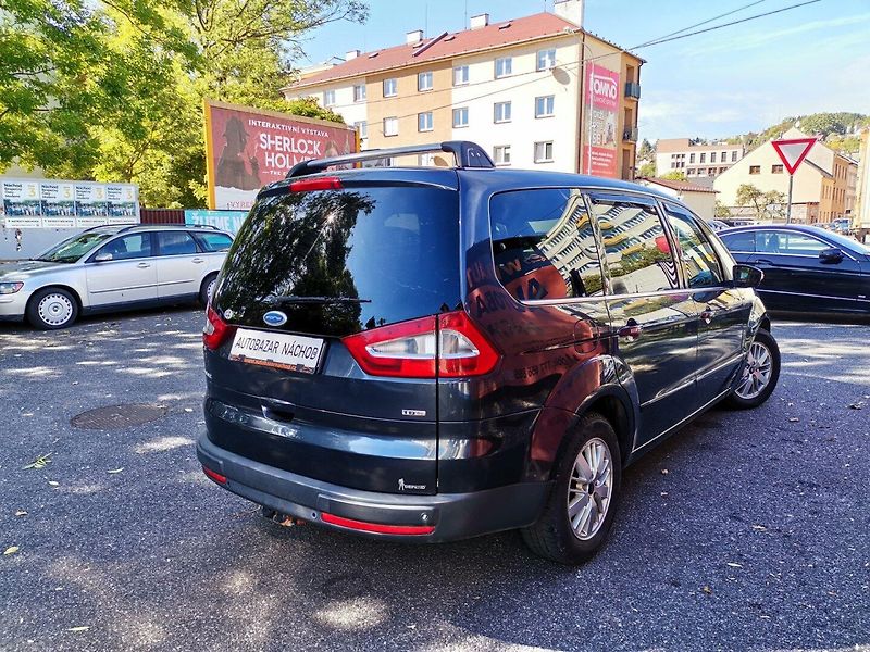 Ford Galaxy (2009) 2.0TDCi 103kw GHIA Panor. ČR - fotka 5 z 30