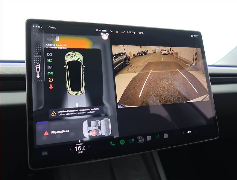 Tesla Model 3 (2023) Standard Range 60kWh, SoH 95% - fotka 29 z 31