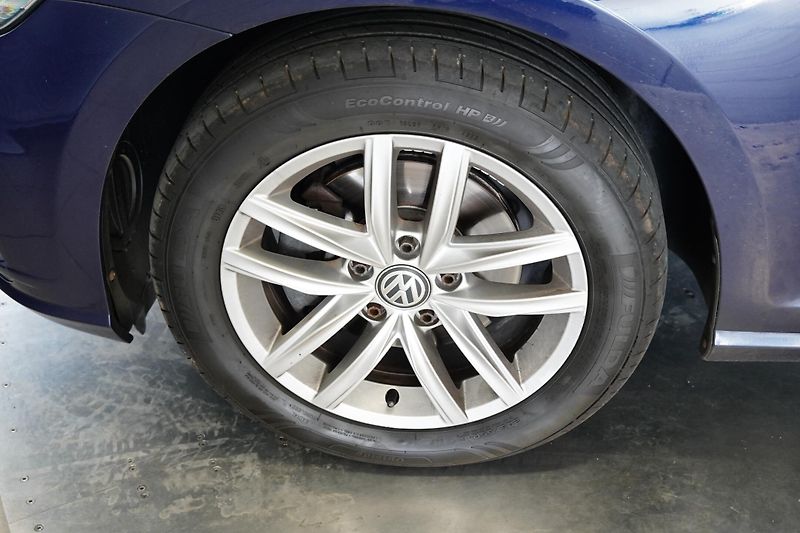 Volkswagen Golf - fotka 10 z 26
