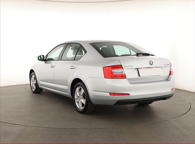 Škoda Octavia (2014) Ambition 1.2 TSI, Tempomat - fotka 4 z 15