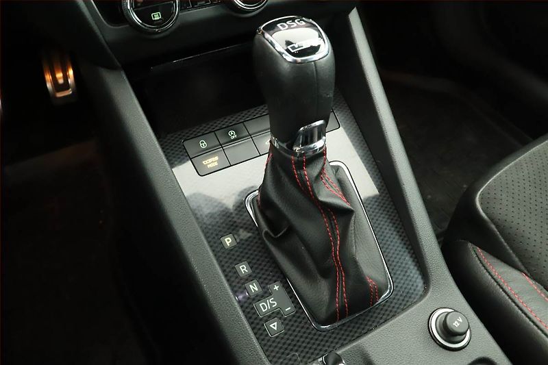 Škoda Octavia (2018) RS 2.0 TDI, Automat, Kůže - fotka 12 z 16