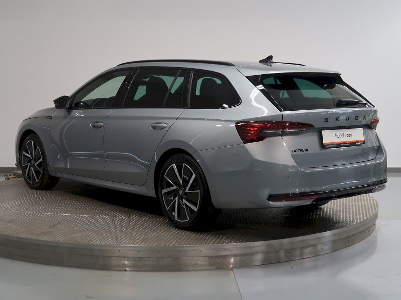 Škoda Octavia (2026) SPORTLINE 2.0TDI 110KW DSG TAŽ - fotka 7 z 41