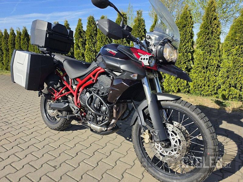 Triumph Tiger 800 XC (2014) - fotka 1 z 14