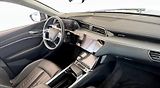 Audi Q8 e-tron 50 Q Kamera Tažné Ambient - náhled 9