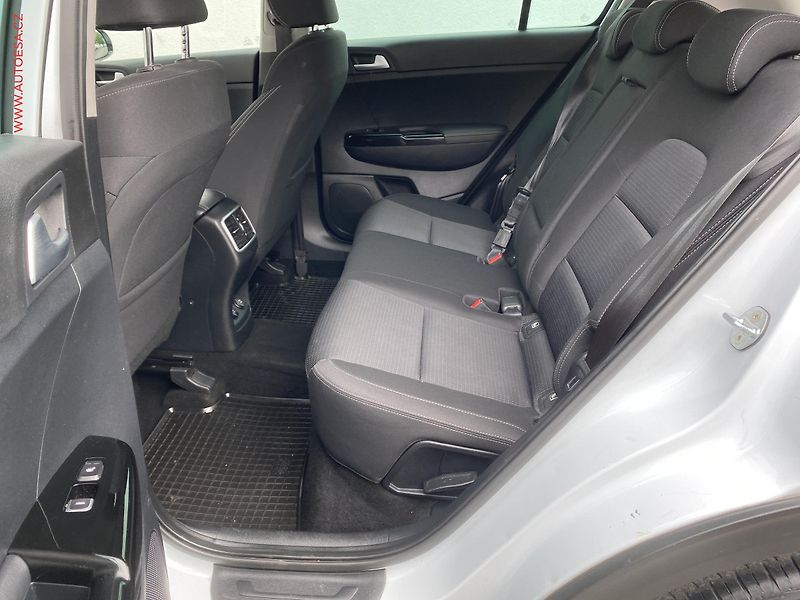Kia Sportage (2019) 1.6 T-GDi, 2.maj,ČR, AC - fotka 10 z 17