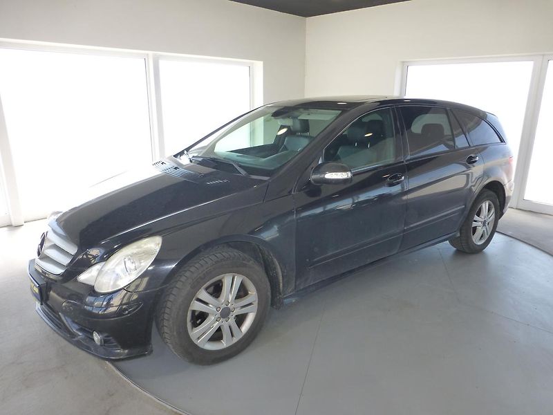 Mercedes-Benz Třídy R (2008) 320CDI*PANORAMA*VYHŘ.S**7 MÍST - fotografie inzerátu