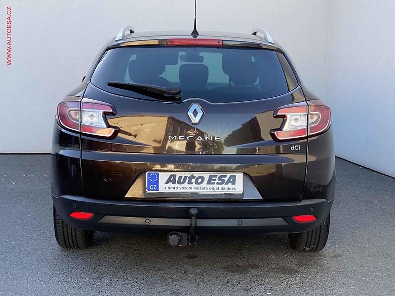 Renault Mégane (2015) 1.5dCi, 1.maj,ČR, AC, tempo - fotka 5 z 19