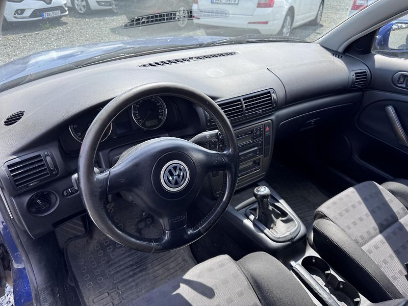 Volkswagen Passat Variant 1.9 TDi 96 kW - fotka 13 z 21