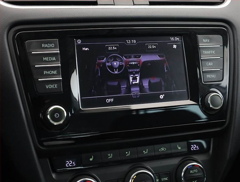 Škoda Octavia (2016) Edition 1.6 TDI, Automat - fotka 15 z 19