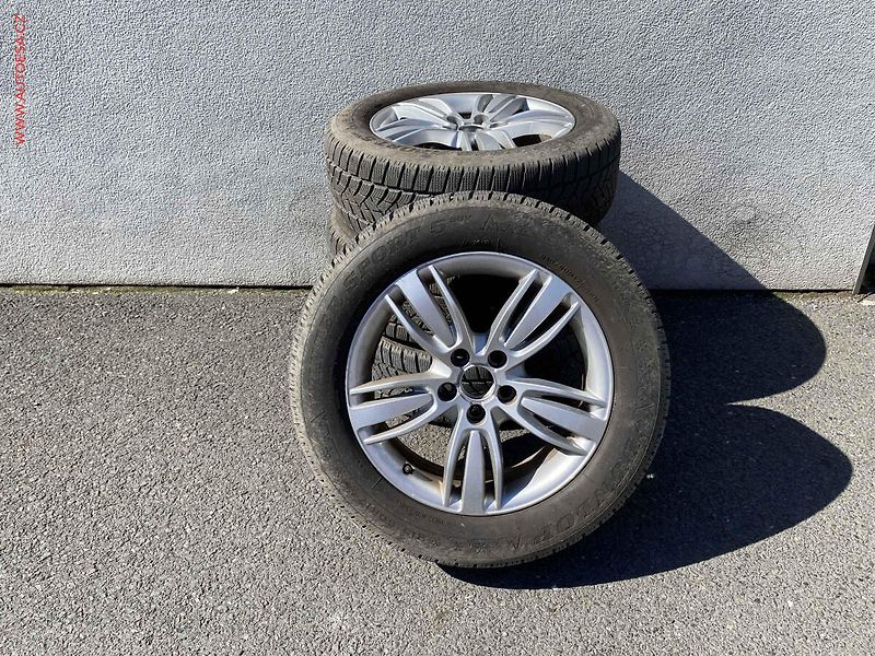 Audi Q3 (2013) 2.0 TDi quattro, S-line, AT - fotka 19 z 19