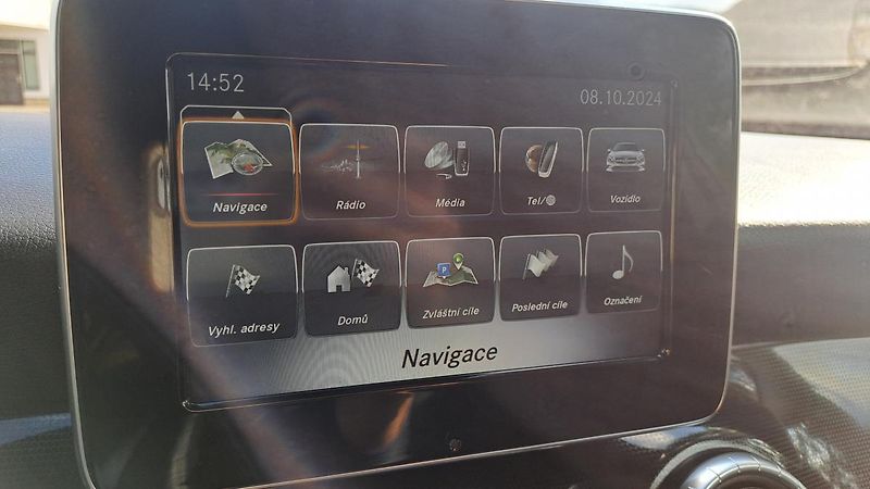 Mercedes-Benz CLA SB 200 D AUT NAVI - fotka 26 z 30