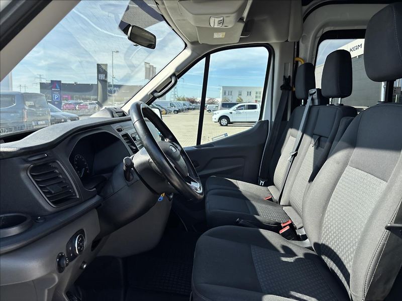 Ford Transit 2,0 mHEV 96kW L3 Kombi Van DPH - fotka 23 z 36