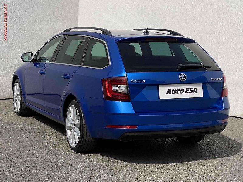Škoda Octavia (2020) 2.0 TDi, ČR, Style, DSG, LED - fotka 6 z 18