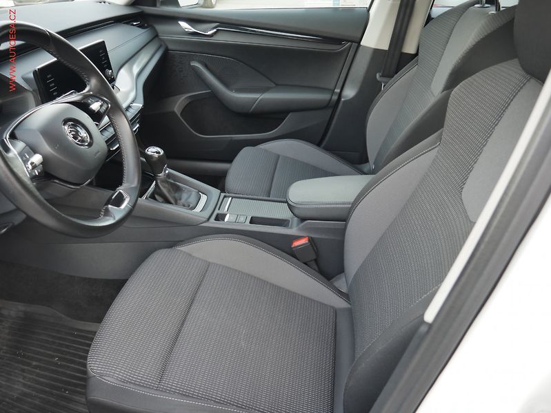 Škoda Octavia (2020) 2.0 TDI, ČR, Ambition - fotka 9 z 20