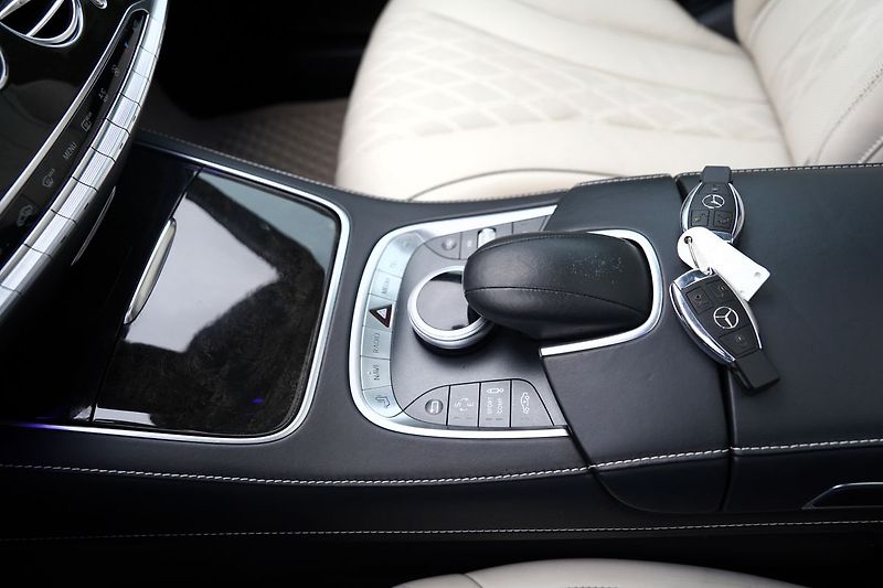 Mercedes-Benz Třídy S 350d 4Matic/AMG/Designo - fotka 47 z 48
