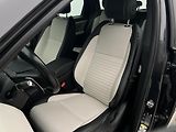 Land Rover Discovery Sport D200 EDITION AUT - náhled 16
