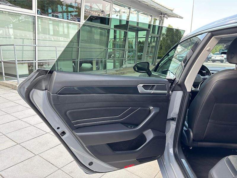 Volkswagen Arteon Shooting Brake 2.0TDi 147kW Business Premium - fotka 23 z 30