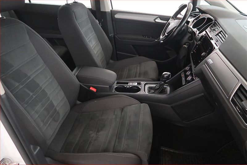Volkswagen Touran (2019) Comfortline 1.6 TDI, Automat - fotka 9 z 18