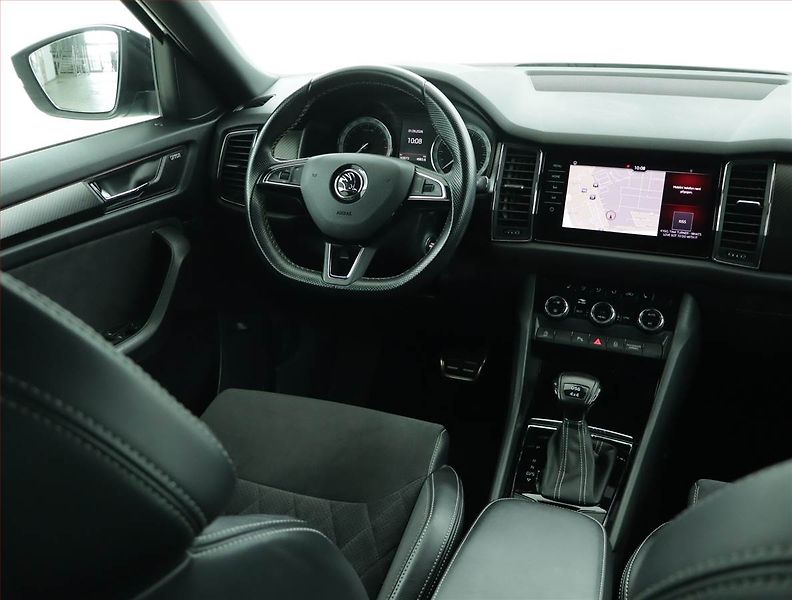 Škoda Kodiaq (2019) Sportline 2.0 TDI 4x4 - fotka 7 z 17