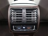 Volkswagen Passat (2016) Comfortline 1.6 TDI, Navi - náhled 17