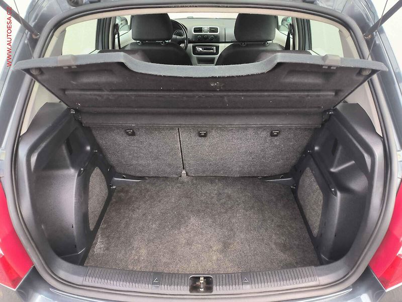 Škoda Fabia (2008) 1.2i, ČR, Ambiente - fotka 7 z 14