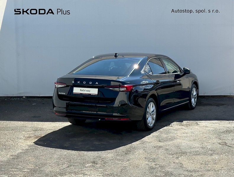 Škoda Superb (2025) 2,0 TDI / 110 KW / DSG / Selec - fotka 2 z 30