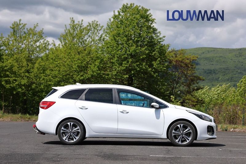 Kia Ceed AT GT LINE SW - fotka 16 z 18
