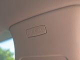 Volkswagen Touran (2014) 1.6TDI 77KW DSG NAVI – 7 SEDAD - náhled 34
