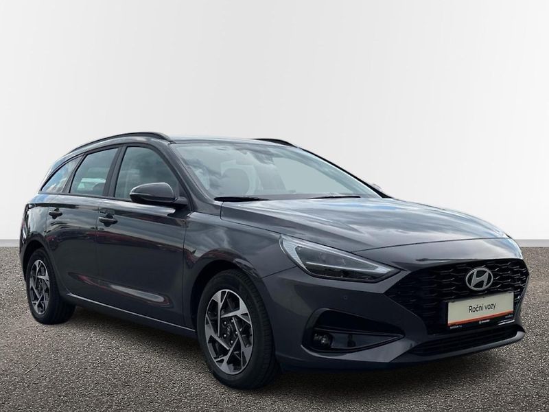 Hyundai i30 Smart DCT - fotka 14 z 23