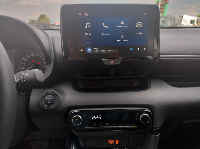 Toyota Yaris (2026) 1.5 HEV Comfort Fleet - fotka 8 z 10