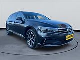 Volkswagen Passat GTE,Panorama,TZ,ACC,1.Maj - náhled 1