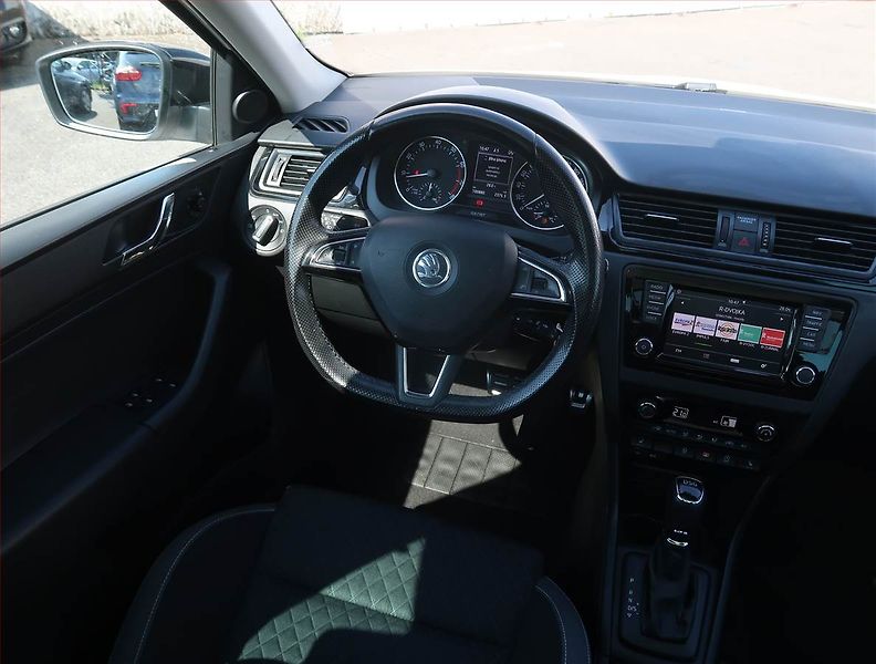 Škoda Rapid (2016) Spaceback 1.4 TSI, Automat - fotka 7 z 22
