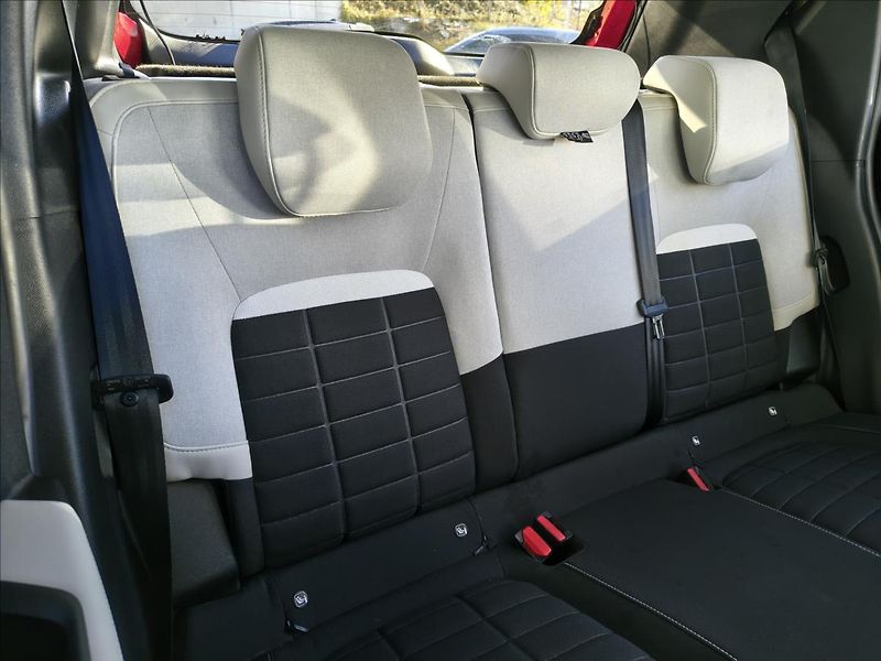 Citroën C3 1,2   MAX 100K paket ZIMA - fotka 6 z 17