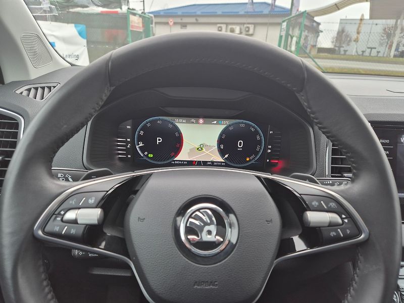 Škoda Karoq 1,5 TSI DSG Top Selection, pan - fotka 19 z 28