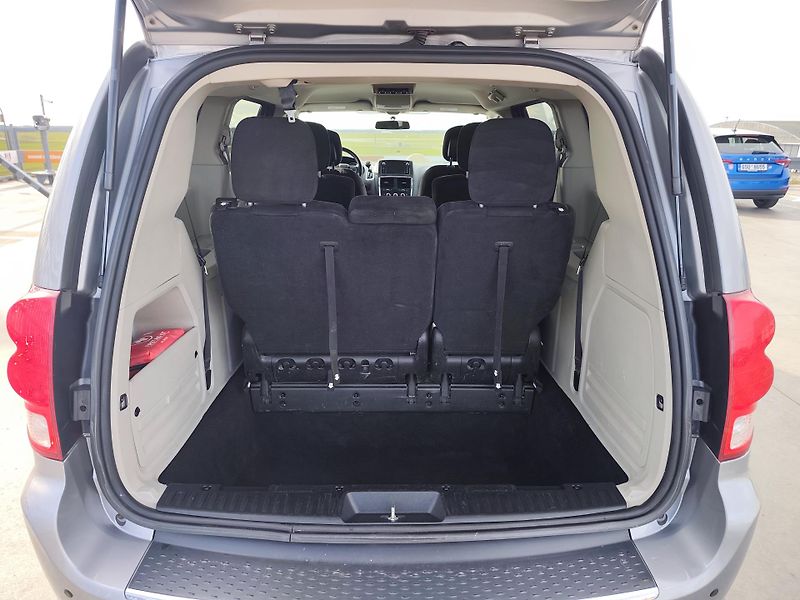 Dodge Grand Caravan (2014)  3.6 s Lpg  - fotka 8 z 29