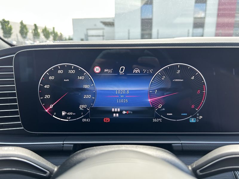 Mercedes-Benz GLS 450d 4MATIC AMG AIRMATIC ZÁRUK - fotka 21 z 39