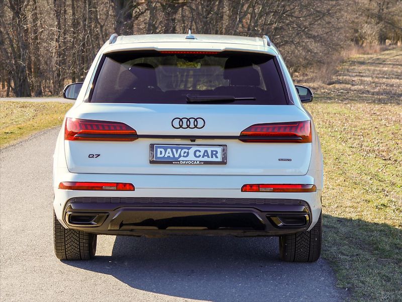 Audi Q7 3,0 TDI quattro tiptronic S li - fotka 6 z 42