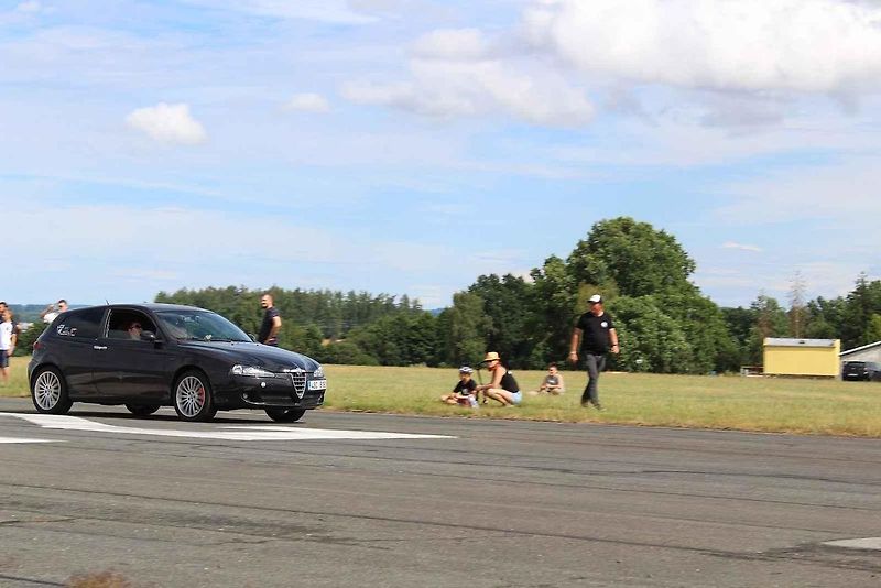 Nultý ročník srazu vozů Alfa Romeo v Jihočeském kraji.